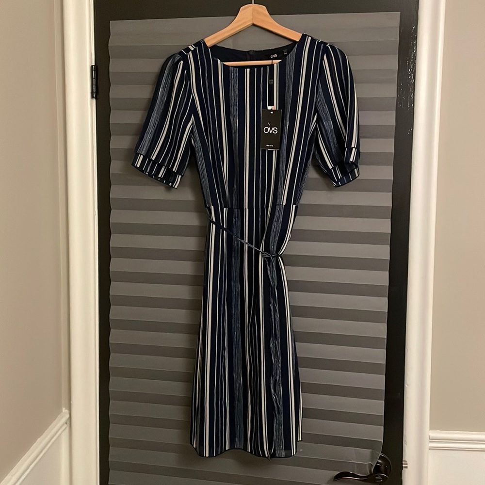 OVS US Size 6, navy t-shirt dress with white stripes. BNWT.